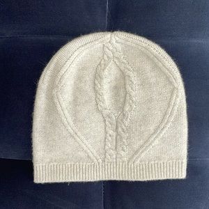 NWOT Brooks Brothers cashmere hat